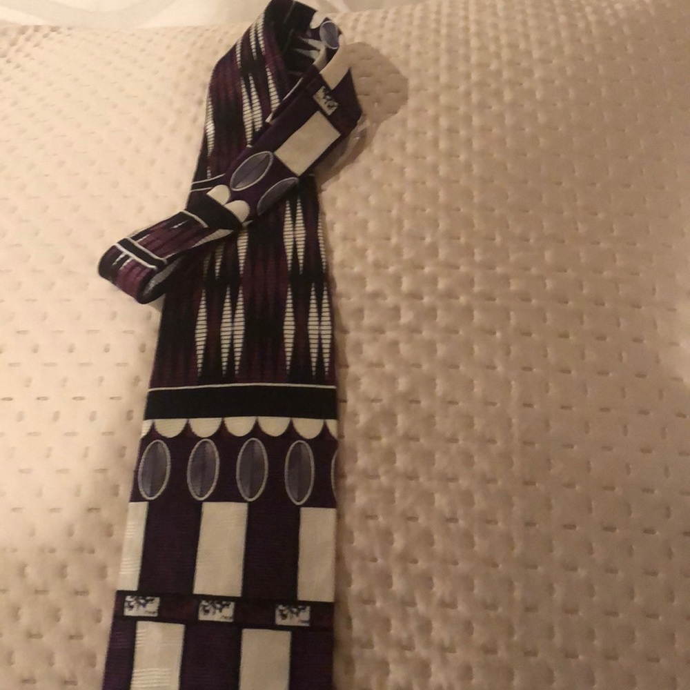 Tie